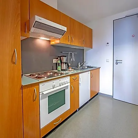 Ruegener Ferienhaeuser Am Hochufer Aparthotel Goehren (Ruegen)