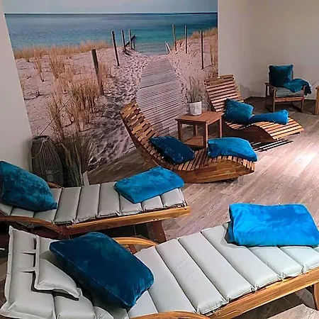 Aparthotel Ruegener Ferienhaeuser Am Hochufer
