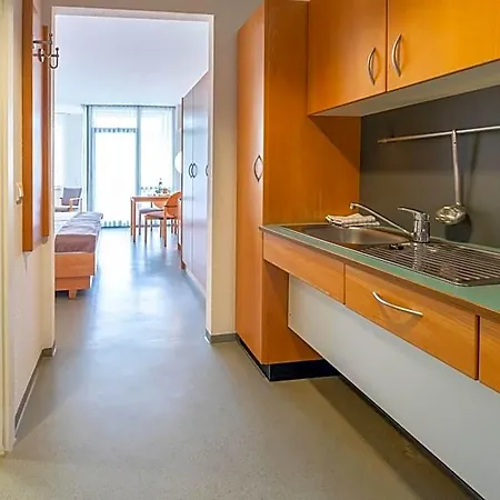 Ruegener Ferienhaeuser Am Hochufer Aparthotel Goehren (Ruegen)