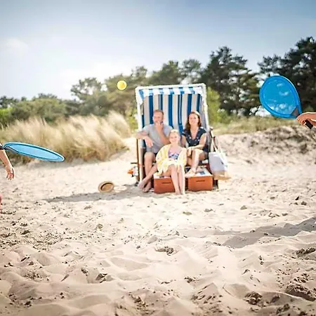 Ruegener Ferienhaeuser Am Hochufer