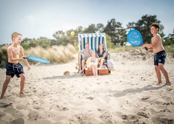 Ruegener Ferienhaeuser Am Hochufer